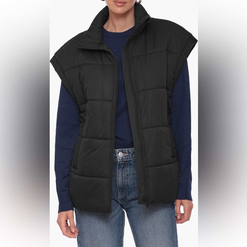 Avec Les Filles Boxy Oversize Quilted Puffer Vest - Picture 2 of 4